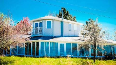 A Mystery - Abandoned-Cat-Lady-House260.jpg