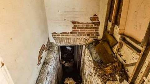 Various structures - 1129 Ontario 7-2502.jpg