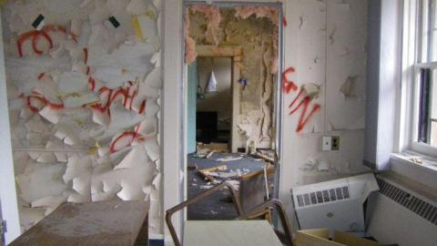 inside - Hamilton-TB-Sanitorium176.jpg