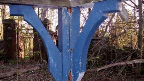 Final Stop - Michigan-Central-RR-Stop-Ruins10.jpg