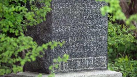 Stonehouse Cemetary - Stonehouse-Cemetery11.jpg