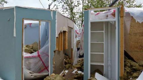 Decay and Neglect - Green-Oaks-Trailer-Park21.jpg