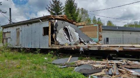 Decay and Neglect - Green-Oaks-Trailer-Park32.jpg