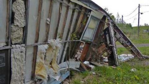 Decay and Neglect - Green-Oaks-Trailer-Park28.jpg