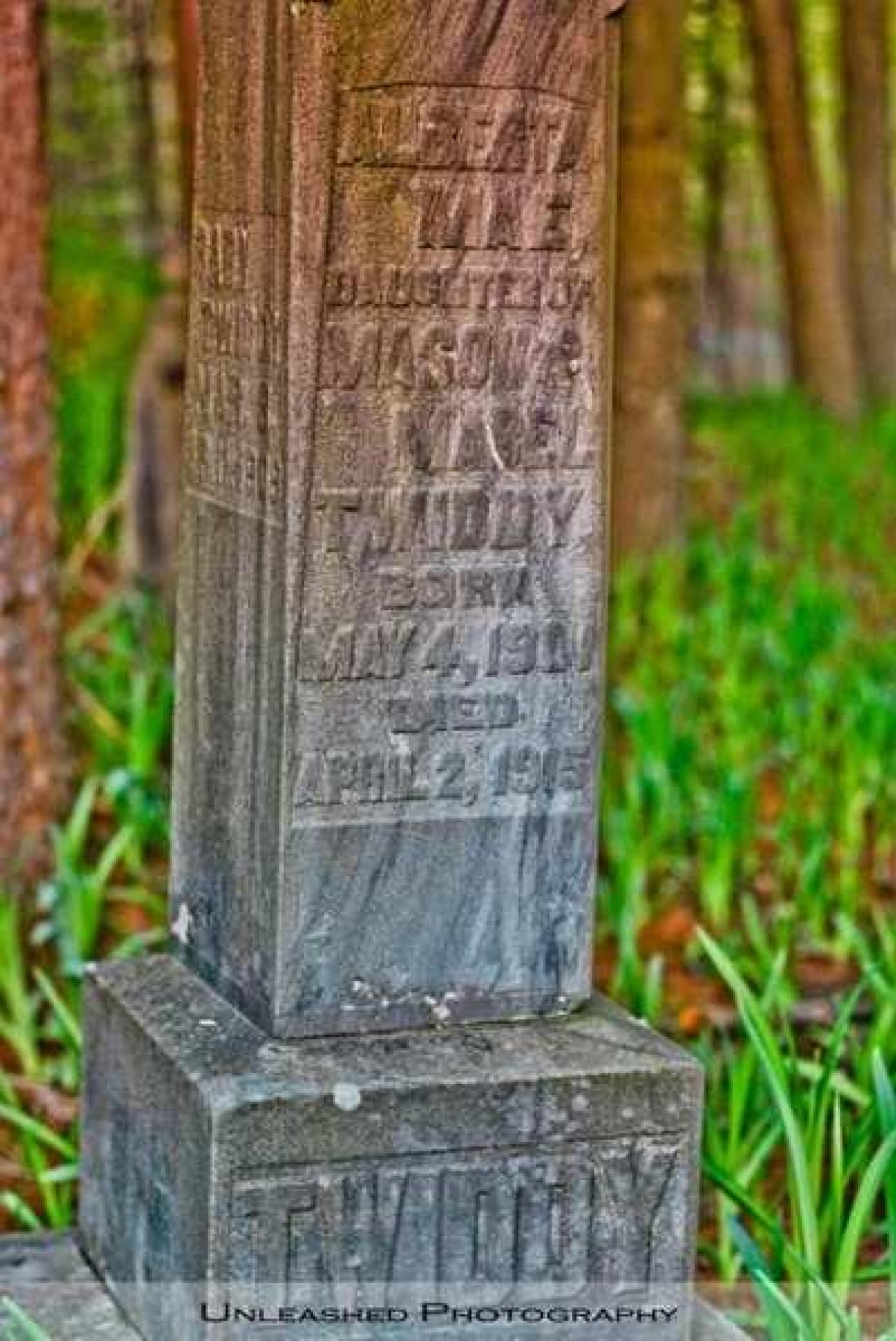 Creepy - White-Lake-Pioneer-Cemetery30.jpg