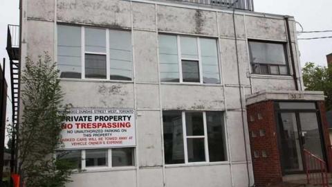 Zee 103 - 103.5-Radio-Station39.jpg