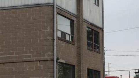 103.5 Radio Station - Toronto, Ontario