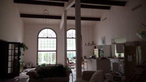 May 2013 - Abandoned-Cat-Lady-House389.jpg