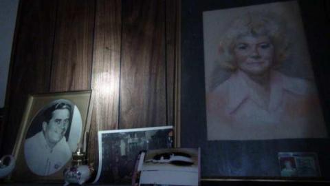 May 2013 - Abandoned-Cat-Lady-House391.jpg