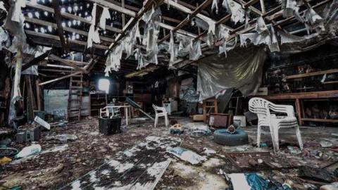 The Big Shed - urbex 4-2798smlg.jpg