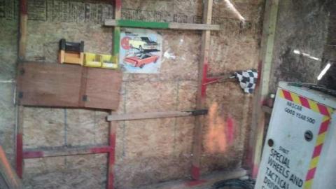 Vacant - Newley-Abandoned-On-Rymal13.jpg