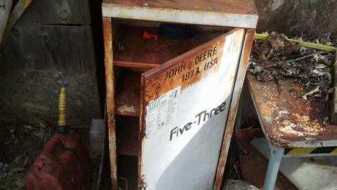 Newley Abandoned On Rymal photo 4