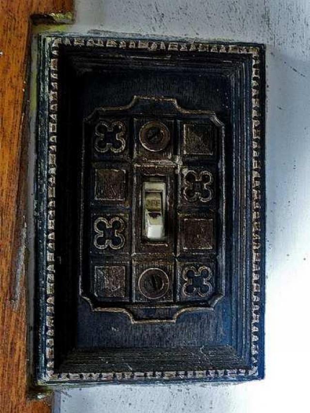 Death in the Mirror photo 3