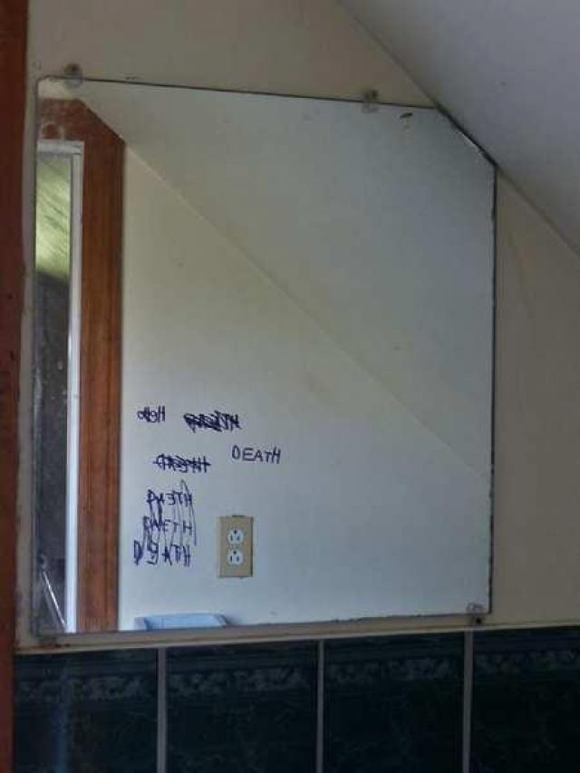 Death in the Mirror photo 5