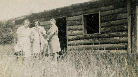 Hough Lake (ghost town) - Timiskaming, Unorganized, West Part, Ontario