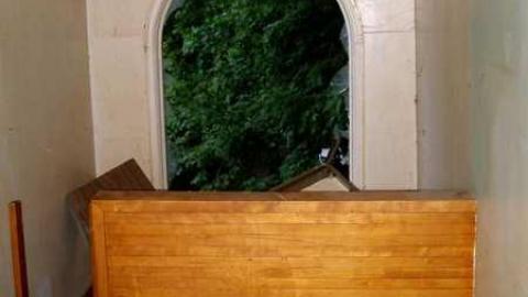 Gone To The Dogs - Across-The-River253.jpg