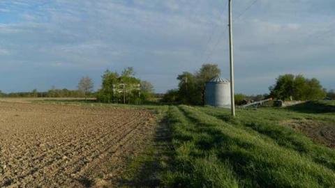 Big Old Grey In Grey County - Grey-Farmhouse27.jpg