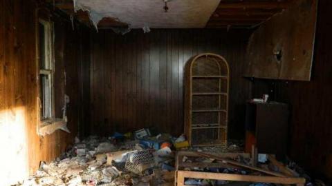 Big Old Grey In Grey County - Grey-Farmhouse19.jpg