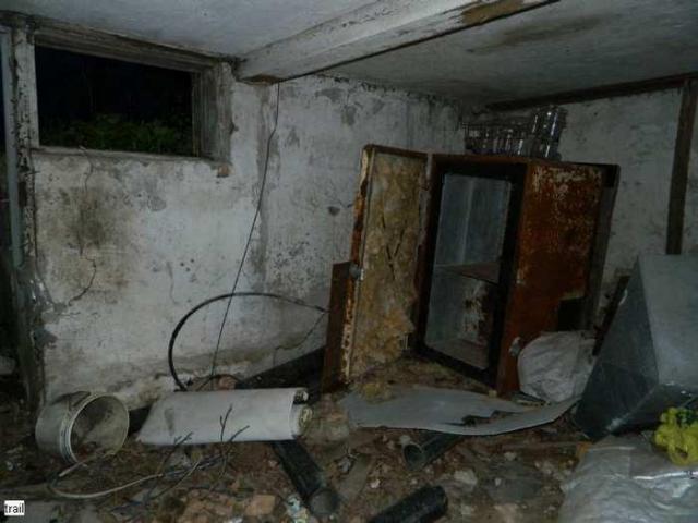 Grey Farmhouse photo 4