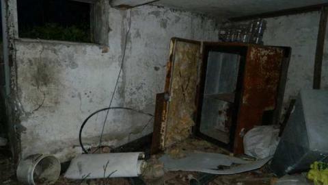 Big Old Grey In Grey County - Grey-Farmhouse15.jpg