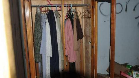 May 18 2013 - junk house 012.jpg