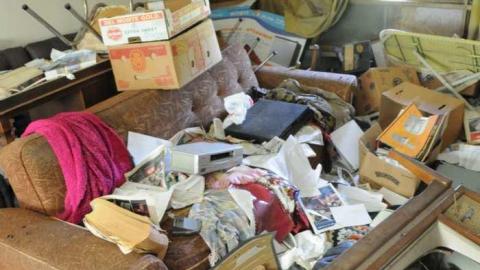 May 18 2013 - junk house 017.jpg