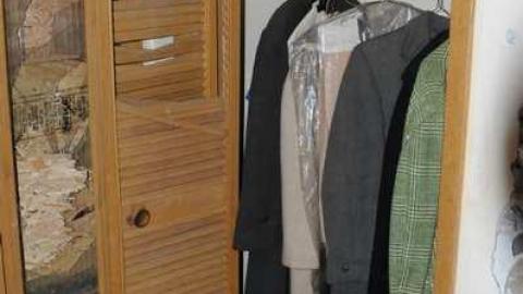 May 18 2013 - junk house 018.jpg