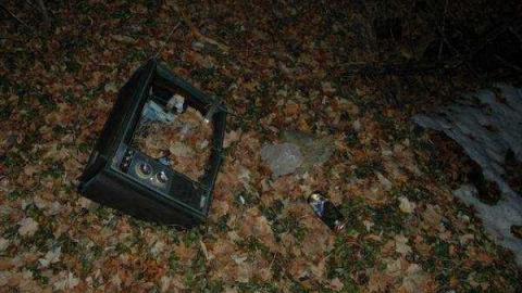 Abandoned House- Fenelon Falls photo 5