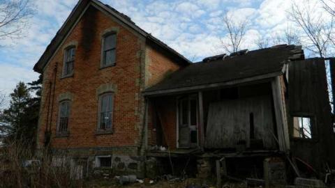 Thanks Glenn - Glenns-Hoarder-Farmhouse1.jpg