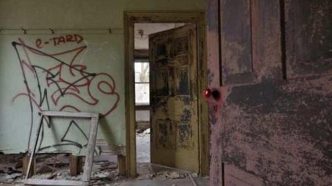 April 2013 - 5.1772.jpg