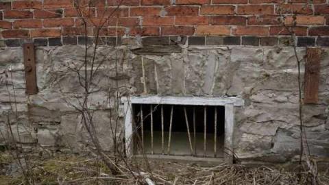 April 2013 - 10.1788.jpg