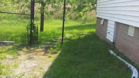 Orphaned House - Burlington, Ontario