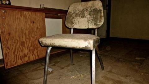 Darkness - 1470-Bronte-Road75.jpg