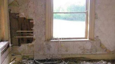 May 28, 2013 - inside 17.jpg