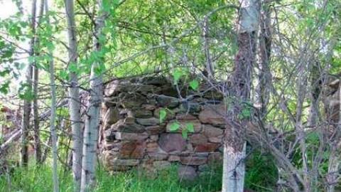 May 28, 2013 - old foundation 2.jpg