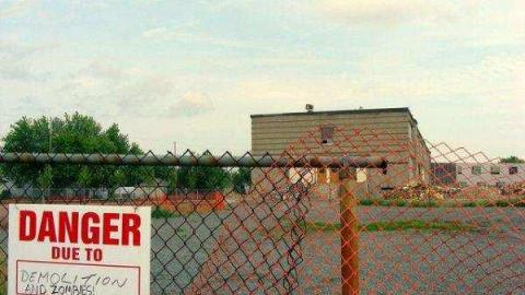 June 27, 2010 - Lively--George-Vanier-School9.jpg