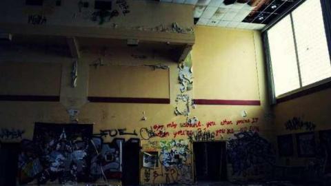 July 2010 - 34883_1389285865937_1645800273_1291924_486791_n.jpg