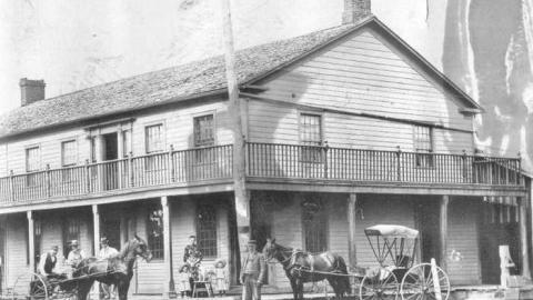 Photo from Historic Images