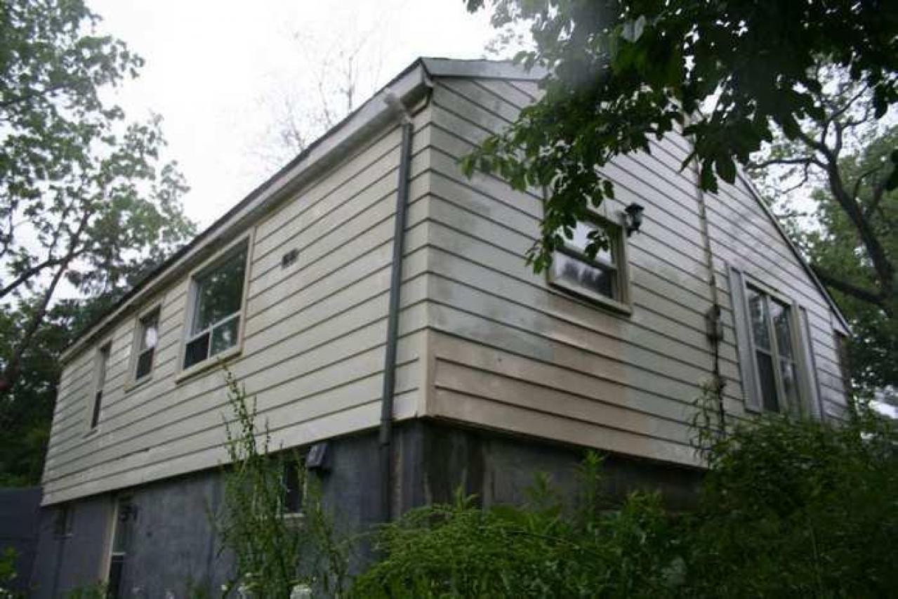 have a seat stay awhile - 3.jpg