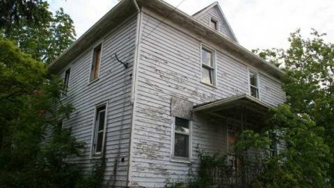 Photo from all locked up