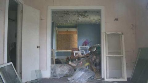 all locked up - 8.jpg