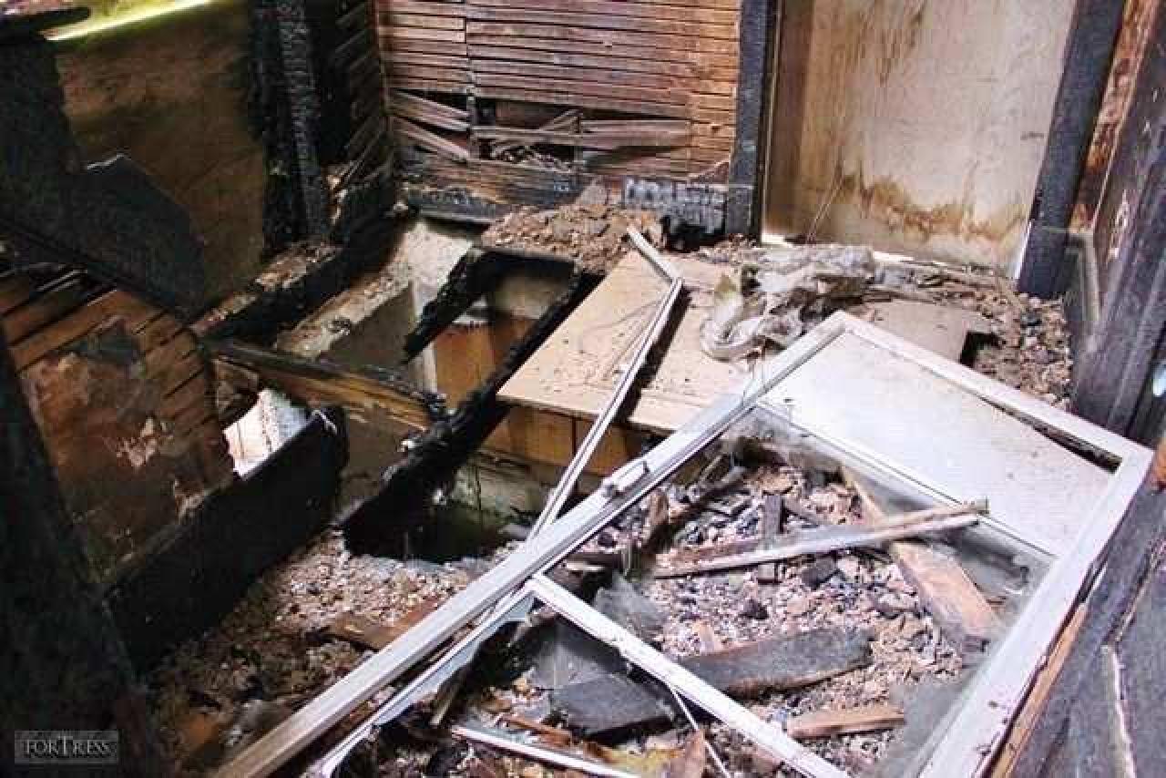 Coals for Eyes - Mudeye9.jpg