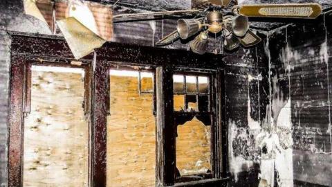 After the Inferno - 06 - IMG_1895b-2bO.jpg