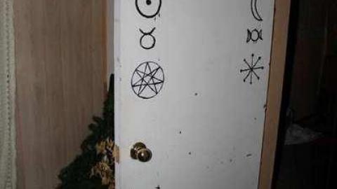 Abandoned house #2 - Abandoned-Edwards-House15.jpg