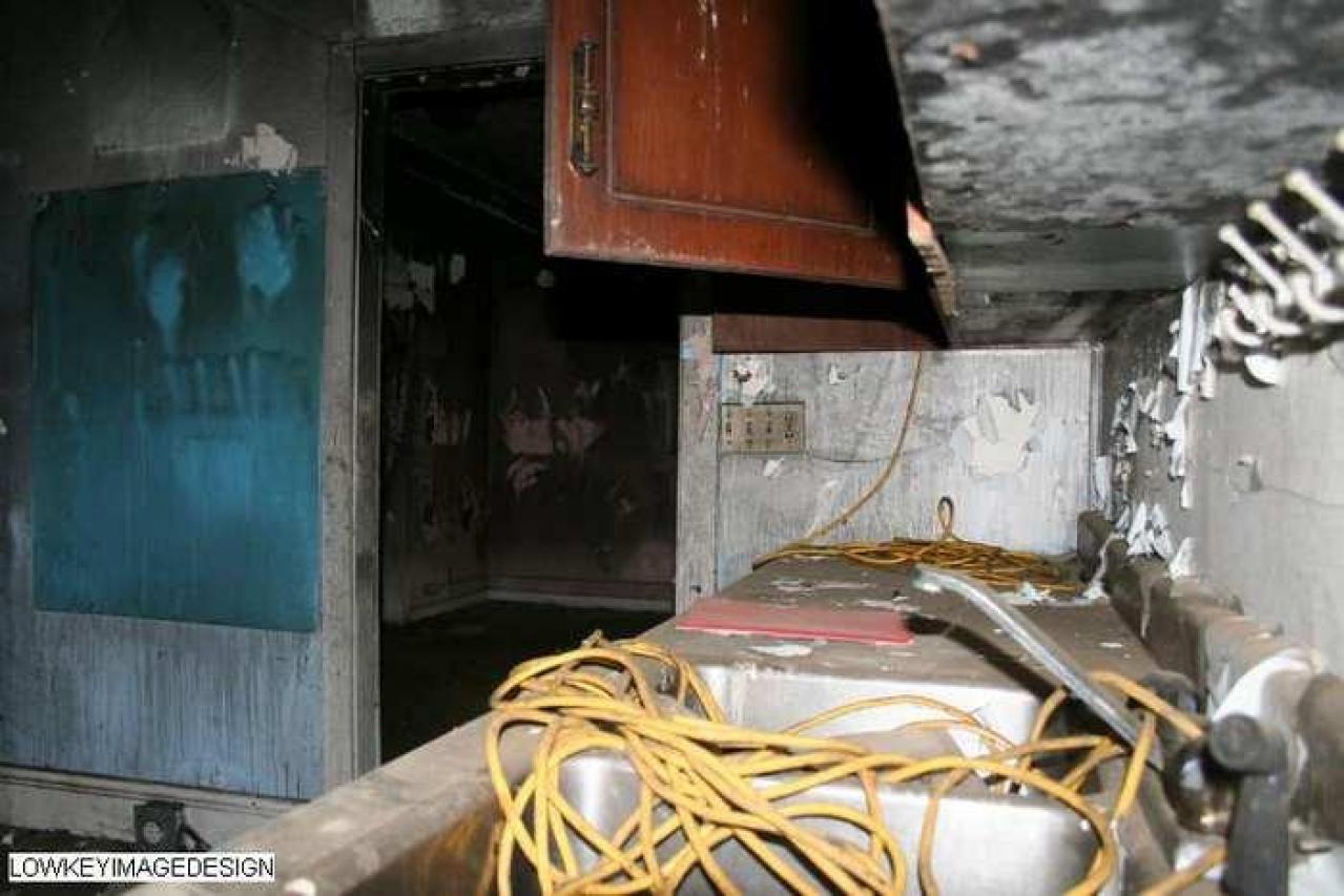 faces on the wall - 4.jpg