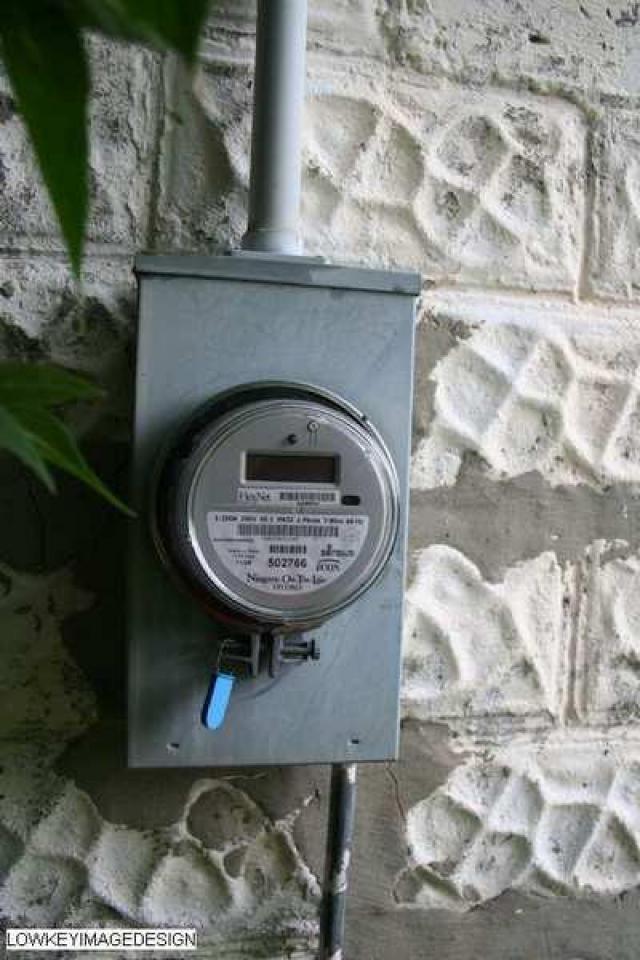 faces on the wall - 10.jpg