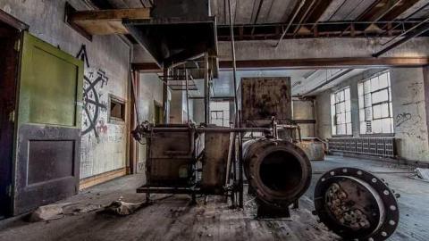 Rooftop to the Basement - The-Loblaw-Groceterias-Building82.jpg