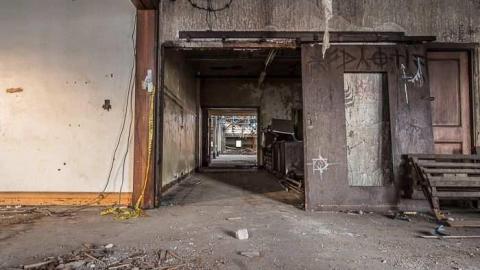 Rooftop to the Basement - The-Loblaw-Groceterias-Building83.jpg