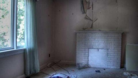 Going Going... - 6a.jpg