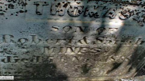 By the lake - Anglican-Pioneer-Cemetery7.jpg